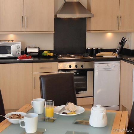 Fountain Court Apartments - Harris EDI Szoba fotó